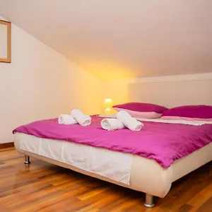  Apartamento Cozy Kamenita Croacia